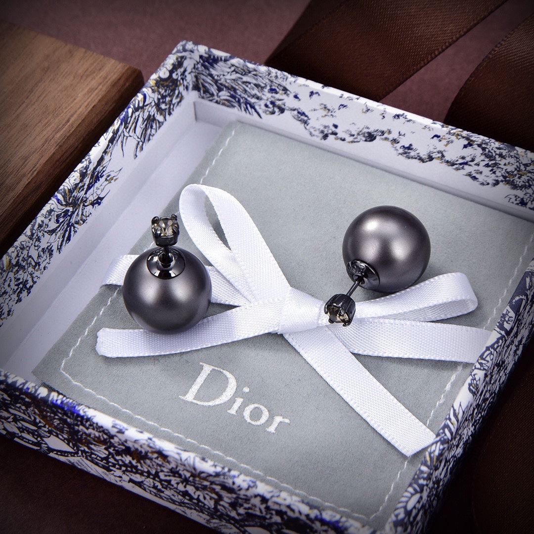 18K Dior Tribales Black Earrings