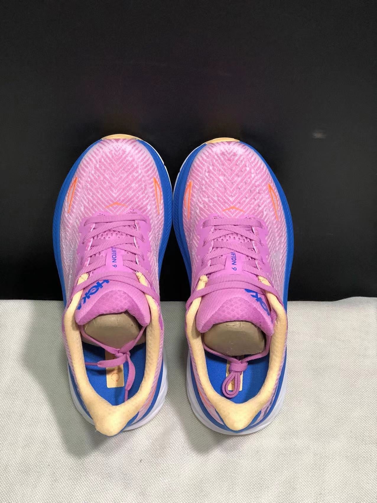 HOKA ONE ONE Clifton 9
