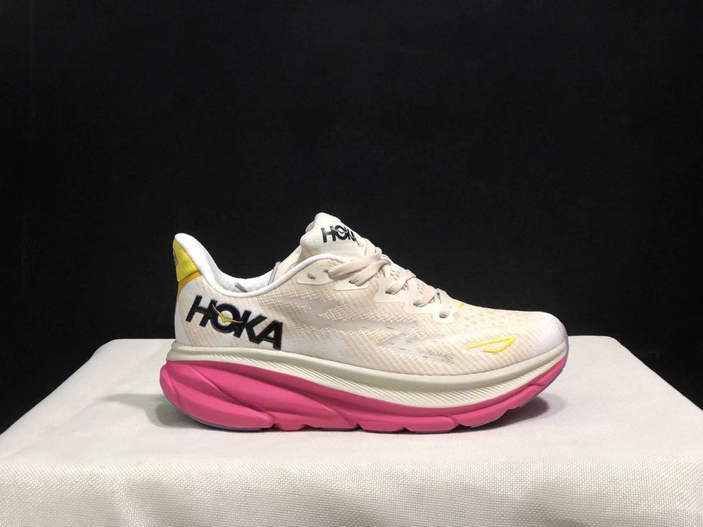 HOKA ONE ONE Clifton 9
