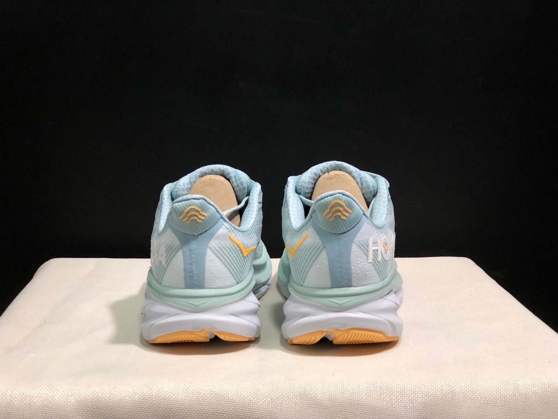 HOKA ONE ONE Clifton 9